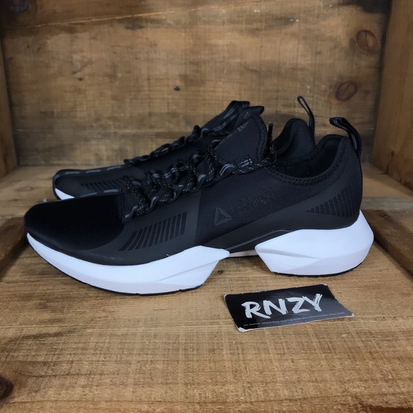 NEW Reebok Sole Fury - Picture 3 of 8